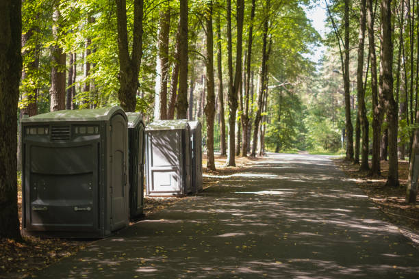Best Portable restroom trailer rental  in Vero Lake Estates, FL